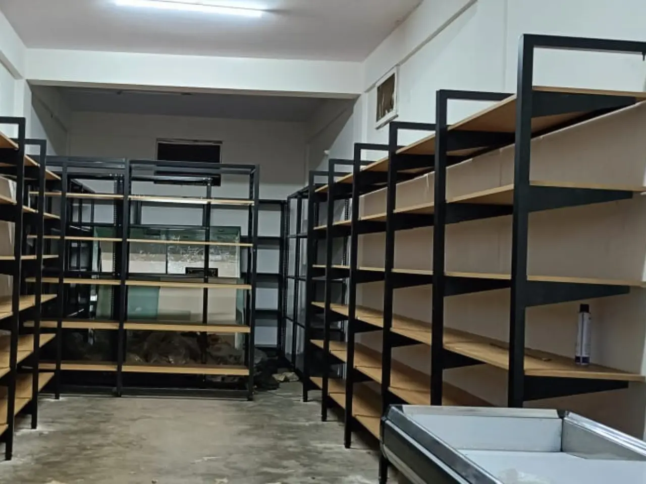 416794291_Garment Display Installation Bangalore.webp